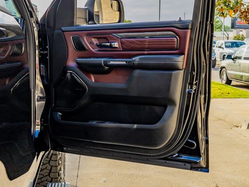 Used 2025 RAM 1500 Limited image 37