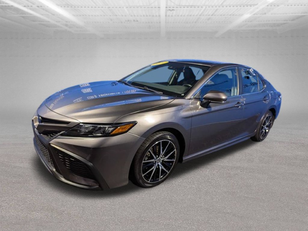 Used 2024 Toyota Camry SE FWD image 9