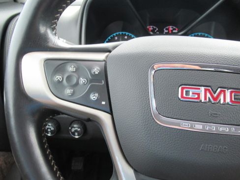 Used 2022 GMC Canyon Denali AWD/4WD image 23