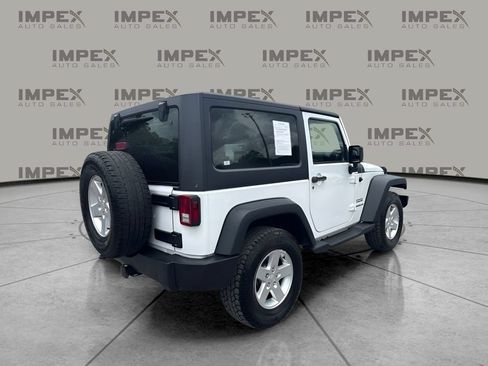 Used 2015 Jeep Wrangler Sport w/ Quick Order Package 24S AWD/4WD image 3