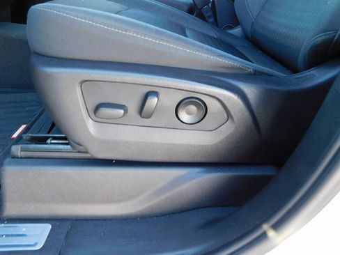 Used 2024 GMC Sierra 1500 Elevation w/ X31 Off-Road Package image 17