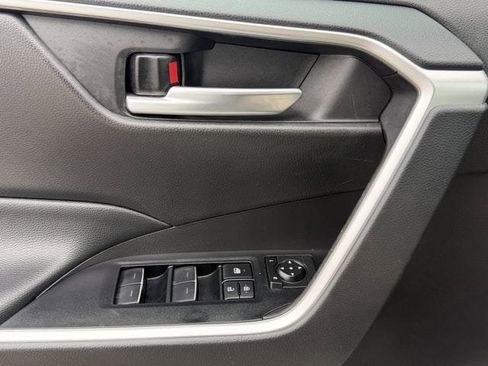 Certified 2025 Toyota RAV4 XLE AWD/4WD image 23