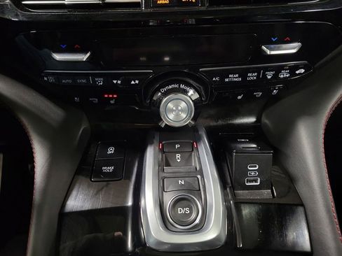 Used 2022 Acura MDX A-Spec AWD/4WD image 18
