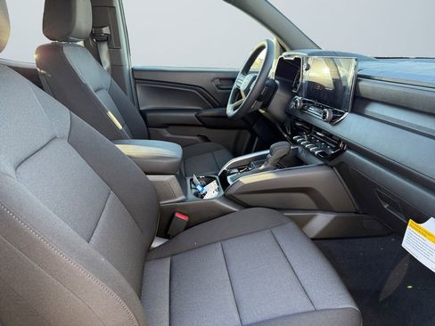 New 2026 Chevrolet Colorado W/T image 15