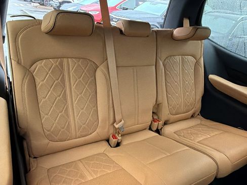 Used 2025 Jeep Grand Wagoneer Series III w/ Rear Seat Video Group 1 AWD/4WD image 22