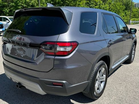 Used 2025 Honda Pilot EX-L image 7