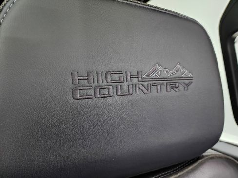 Used 2022 Chevrolet Silverado 3500 High Country image 49