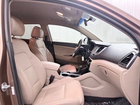 Used 2016 Hyundai Tucson SE FWD image 30
