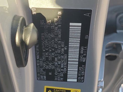 Used 2013 Toyota Highlander Limited image 31