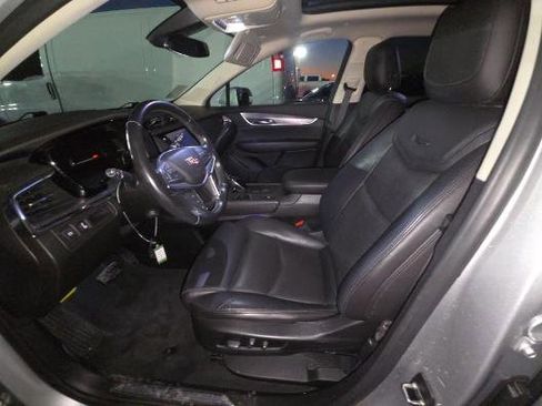 Used 2019 Cadillac XT5 Luxury image 5