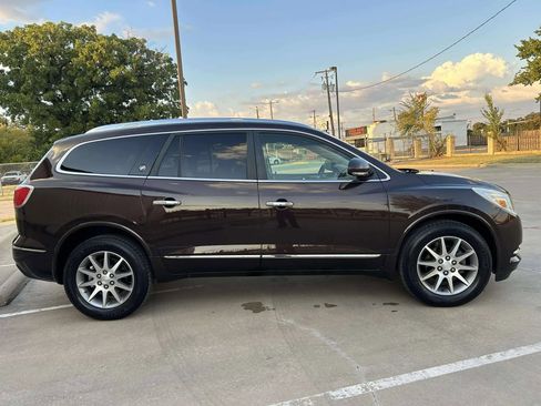 Used 2015 Buick Enclave Leather image 9