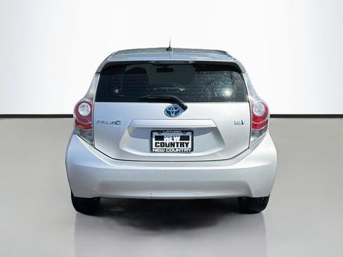 Used 2012 Toyota Prius C Three FWD image 6