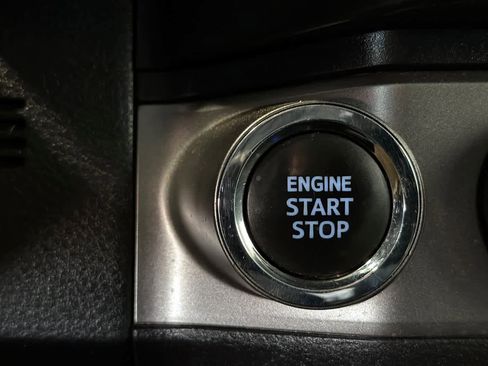 Used 2023 Toyota Tacoma SR5 w/ Technology Package image 23