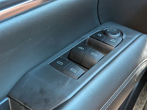 Used 2025 GMC Terrain Elevation FWD image 22