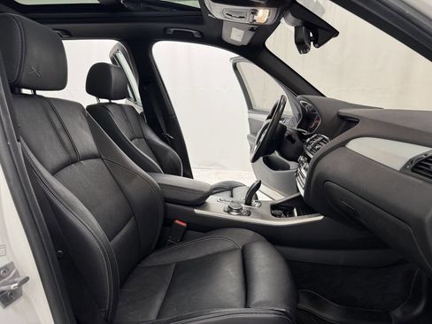 Used 2017 BMW X3 xDrive35i image 17