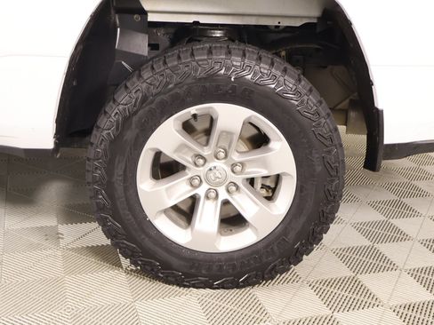 Used 2023 RAM 1500 Laramie AWD/4WD image 19