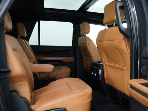 Used 2023 Ford Expedition Max Platinum AWD/4WD image 15