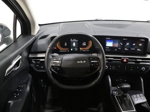 Used 2026 Kia Sportage LX FWD image 13