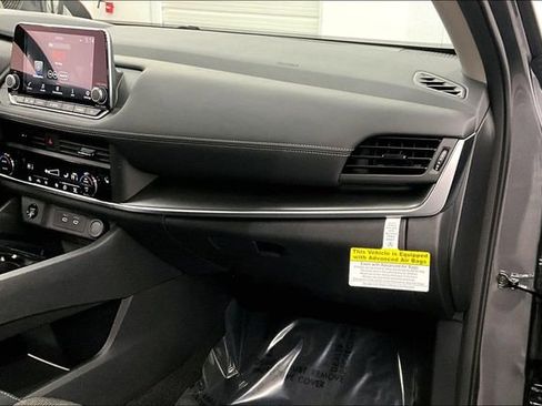 New 2026 Nissan Rogue SV image 34