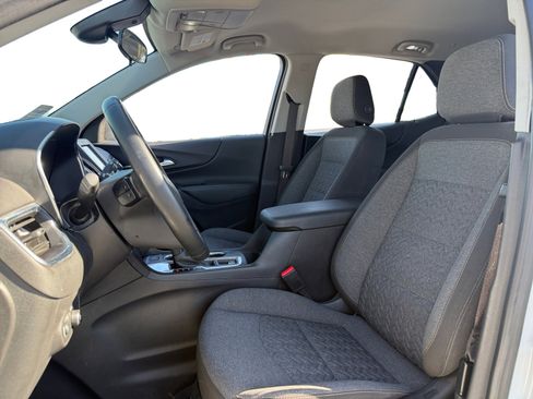 Used 2023 Chevrolet Equinox LT image 9