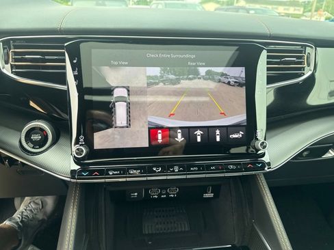 New 2026 Jeep Grand Wagoneer Summit AWD/4WD image 13