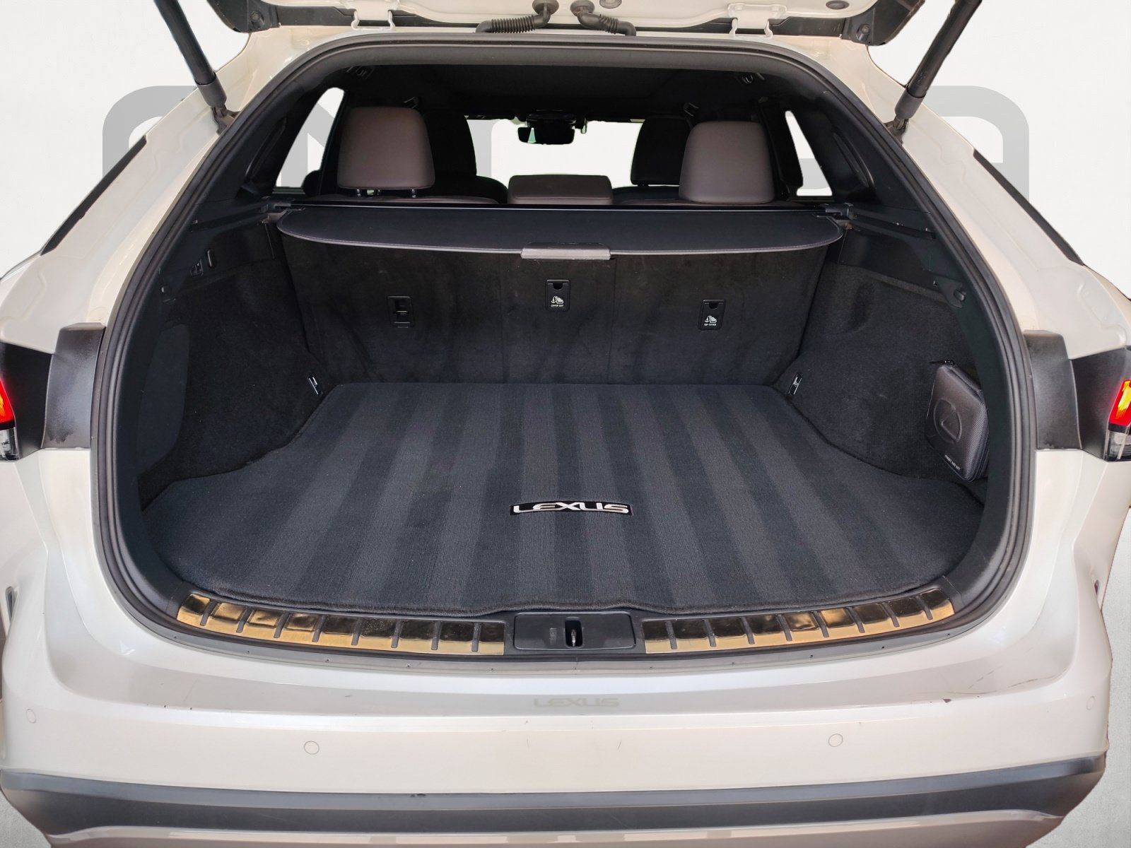 Used 2023 Lexus RX 350 FWD w/ Cold Area Package image 13