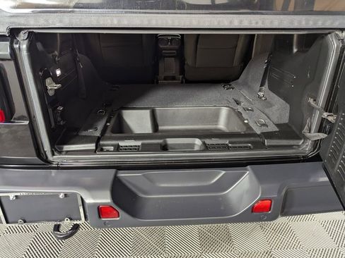 Certified 2018 Jeep Wrangler Sport image 30