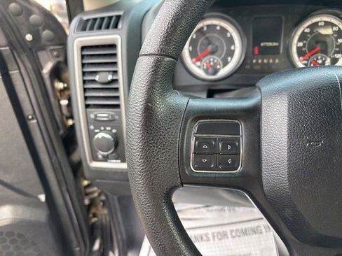 Used 2015 RAM 1500 ST w/ SXT Appearance Group image 17