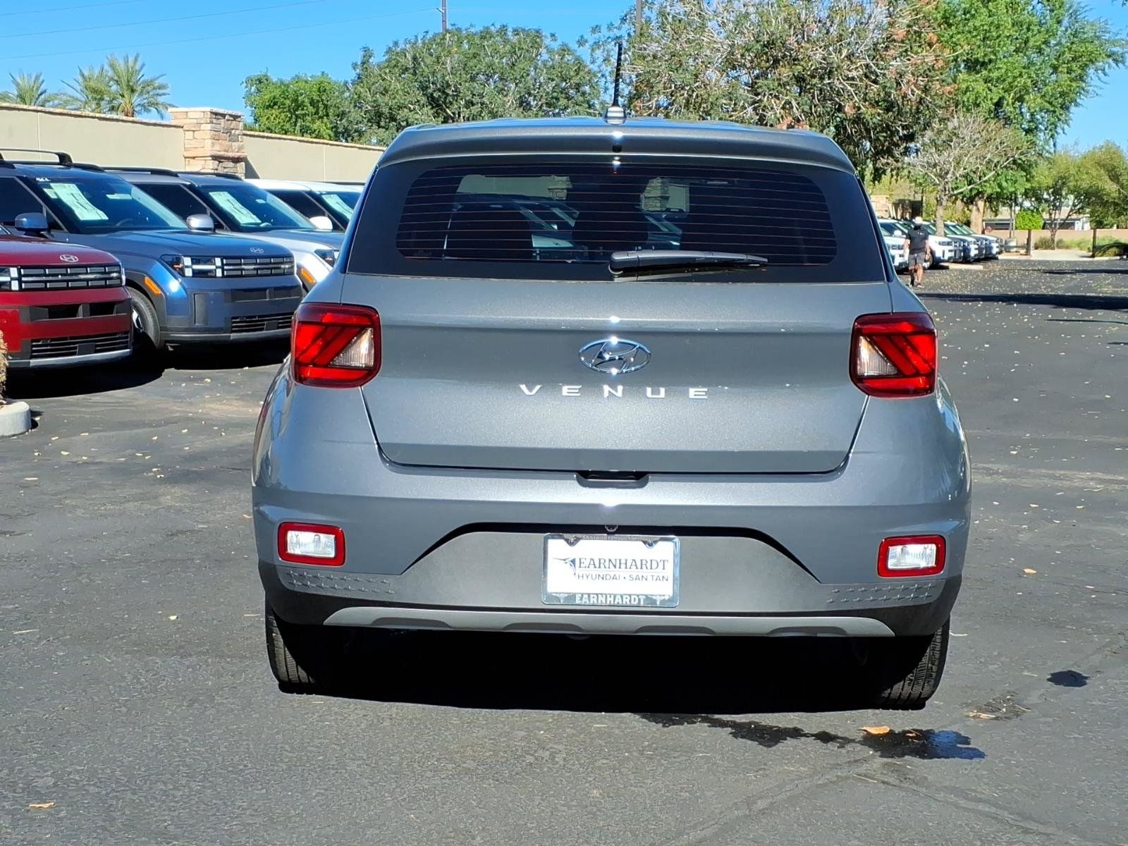 New 2026 Hyundai Venue SE FWD image 5
