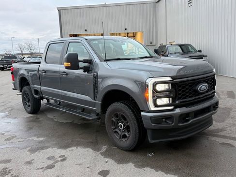 Used 2026 Ford F250 XL w/ STX Appearance Package image 2