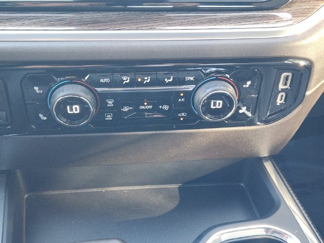 Used 2025 Chevrolet Silverado 1500 LT Trail Boss w/ Convenience Package II AWD/4WD image 21