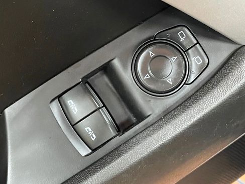 Used 2021 Chevrolet Camaro LT w/ RS Package image 23