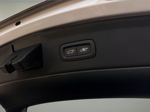 Used 2023 Polestar Polestar 2 FWD image 22