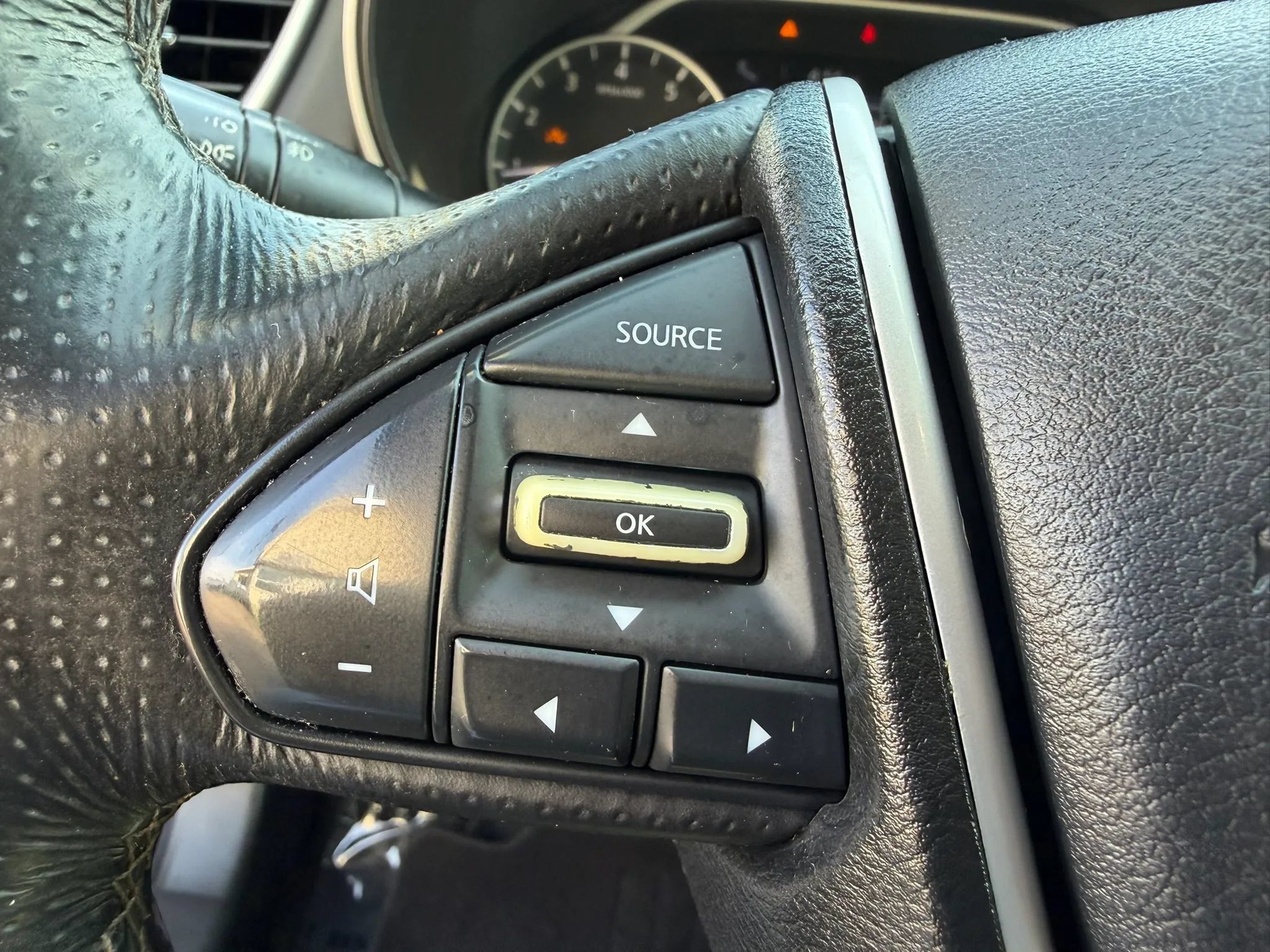 Used 2017 Nissan Maxima Platinum FWD image 38