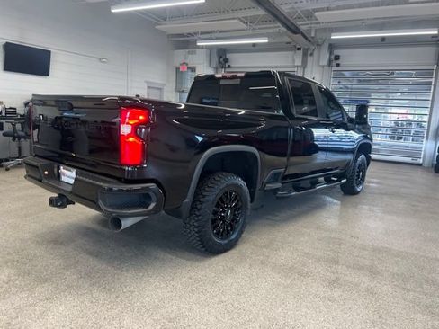 Certified 2021 Chevrolet Silverado 2500 LTZ w/ LTZ Plus Package AWD/4WD image 5