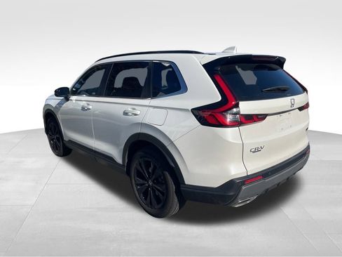 Used 2024 Honda CR-V Sport Touring image 4