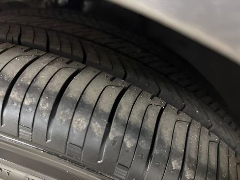 New 2026 Hyundai Elantra Limited image 29