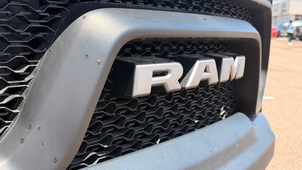 Used 2019 RAM 1500 Rebel AWD/4WD image 13