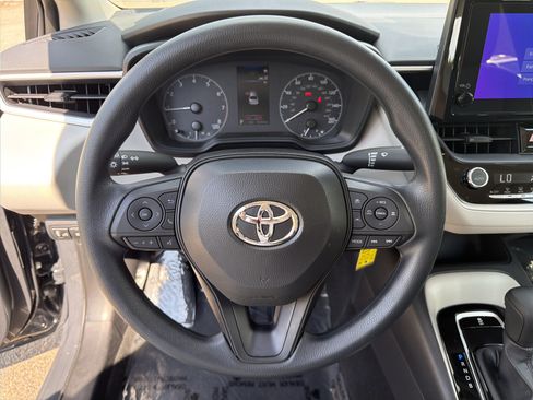 Used 2024 Toyota Corolla LE FWD image 23