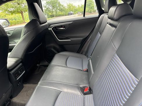 Used 2020 Toyota RAV4 XSE AWD/4WD image 11