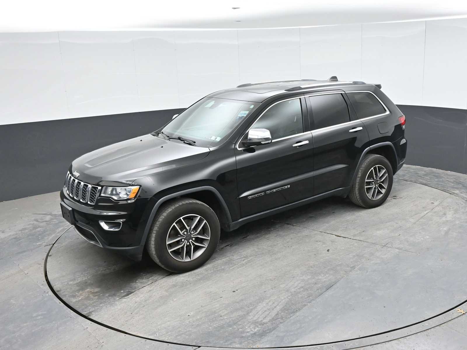 Used 2021 Jeep Grand Cherokee Limited w/ Trailer Tow Group IV AWD/4WD image 33