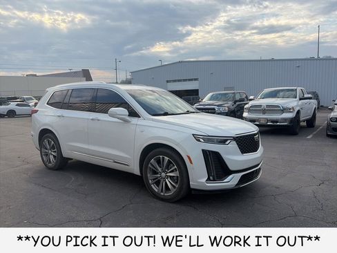 Used 2022 Cadillac XT6 Premium Luxury w/ Platinum Package image 1