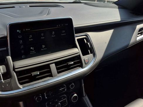 Used 2024 Chevrolet Tahoe LT RWD image 20
