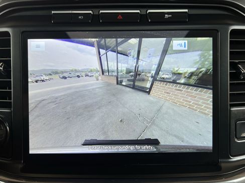 Used 2022 Ford F150 XLT w/ Equipment Group 302A High image 32