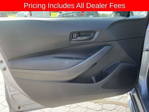 Used 2024 Toyota Corolla LE FWD image 18