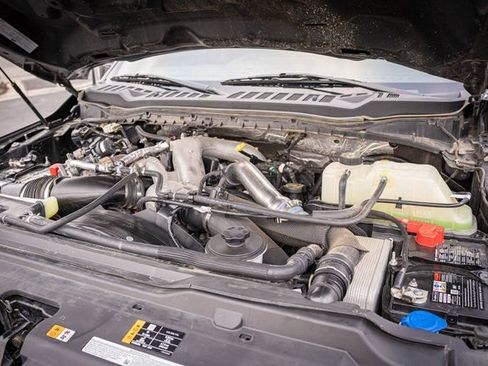 Used 2023 Ford F250 Lariat AWD/4WD image 34