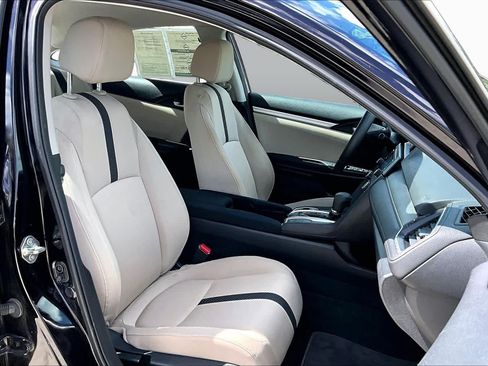 Used 2018 Honda Civic LX image 9