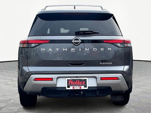 Used 2024 Nissan Pathfinder Platinum w/ Cargo Package image 4