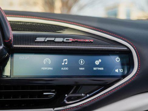Used 2025 Ferrari SF90 Spider image 39