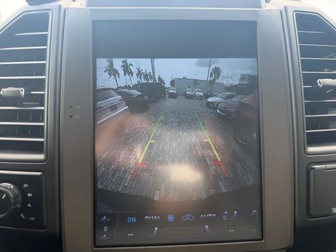 Used 2019 Ford F150 XL w/ Equipment Group 101A Mid AWD/4WD image 22